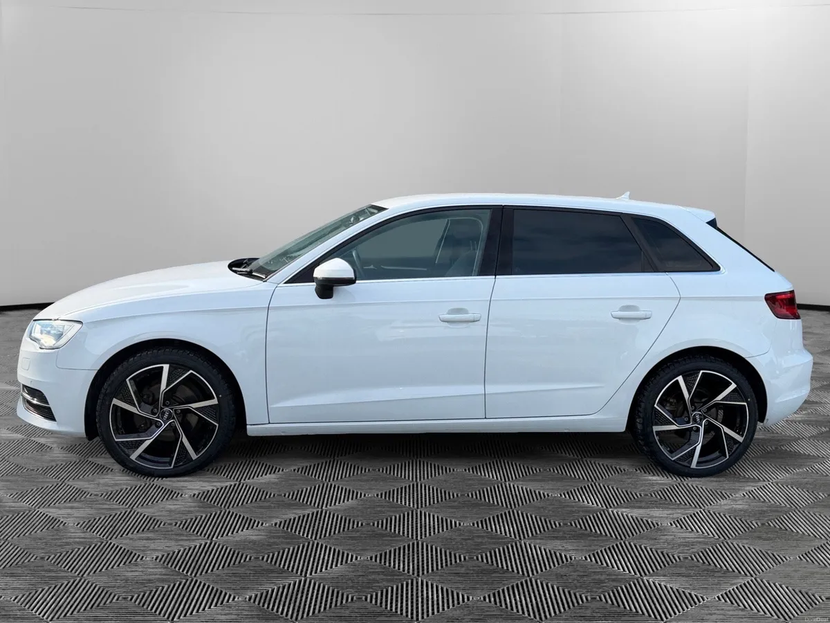 AUDI A3-S-TRONIC - Image 2