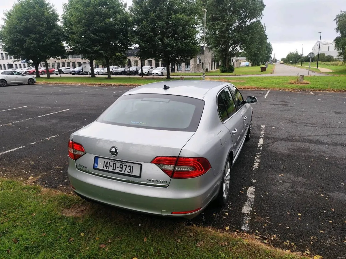 Skoda Superb 2.0 TDI - Image 2