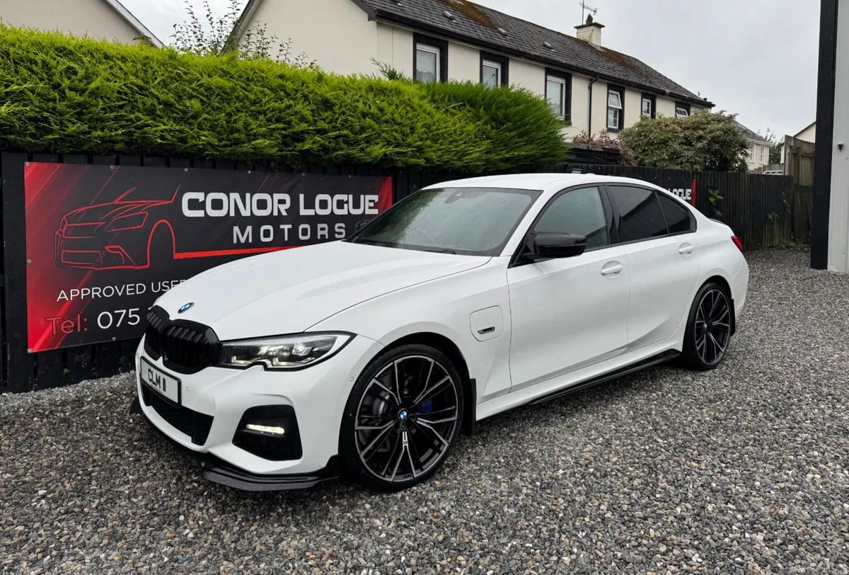 2022 221 BMW 330E M Sport Auto M Performance Pack - Image 3