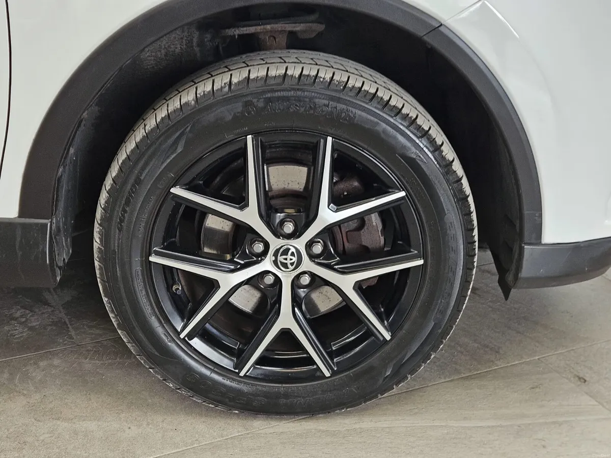 161 TOYOTA RAV-4 LUNA SPORT HYBRID - Image 6