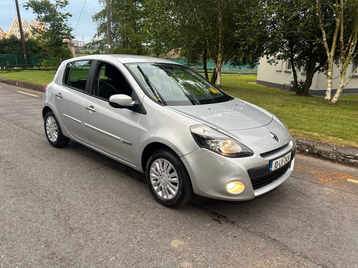 AUTOMATIC One Owner Service History Low Mileage - Image 1