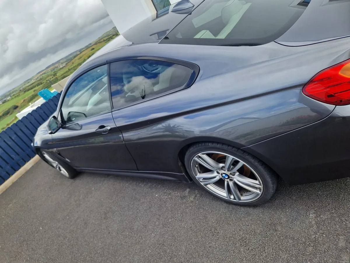 BMW 4-Series 2014 - Image 2