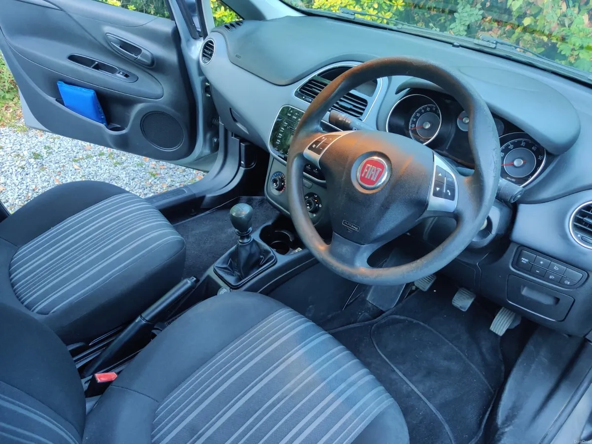 2010 Fiat Punto - Image 5