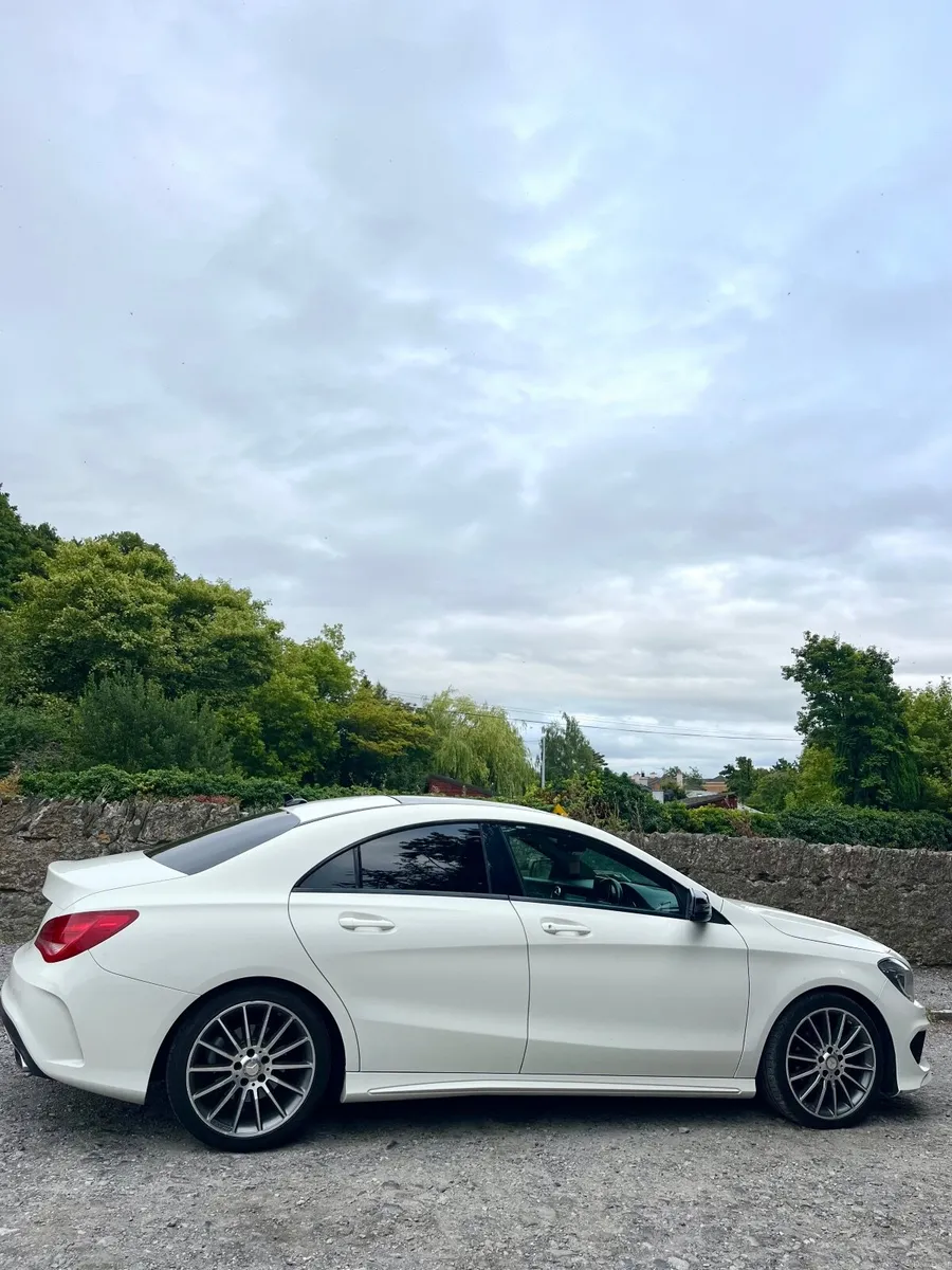 Mercedes-Benz CLA 2016 AMG SPORT - Image 2