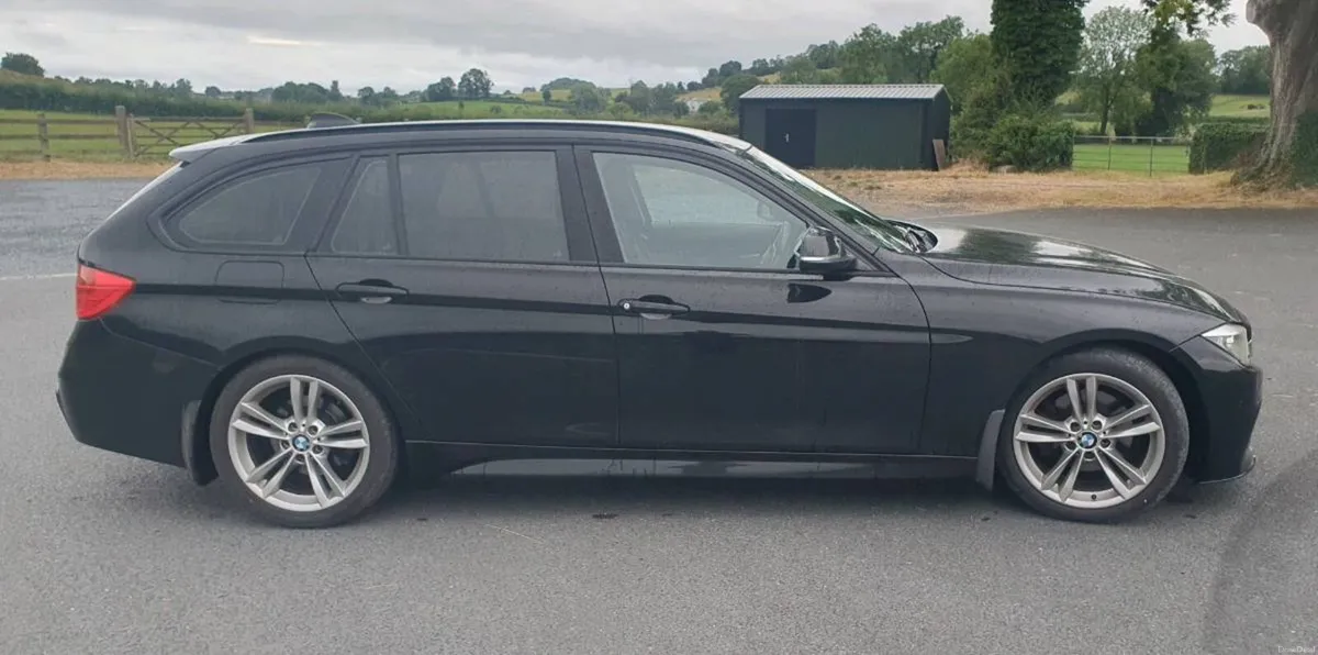 2013 BMW 320d xdrive touring estate - Image 3