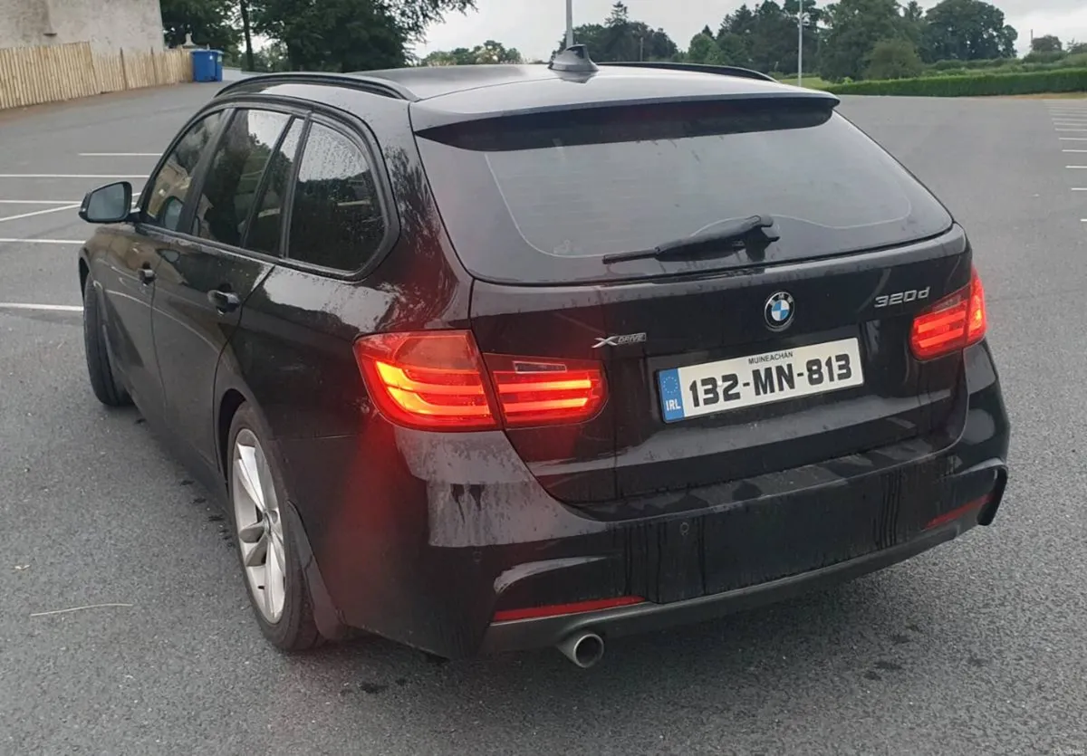 2013 BMW 320d xdrive touring estate - Image 4