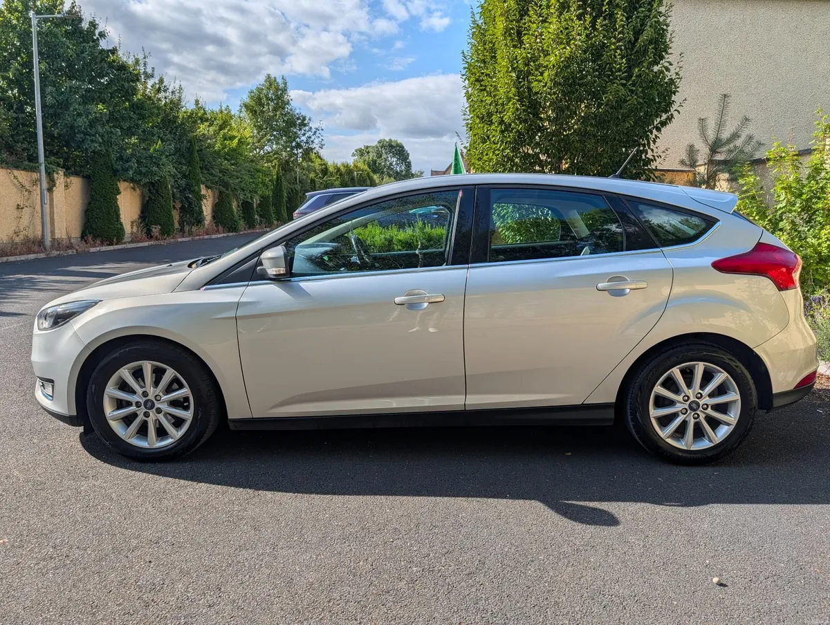 Ford Focus Titanium 2017 - Image 4