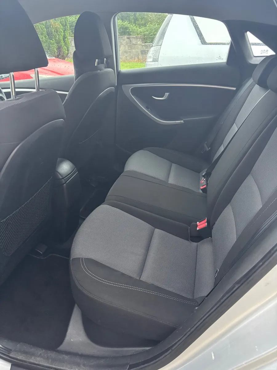 Hyundai i30 2012 - Image 4