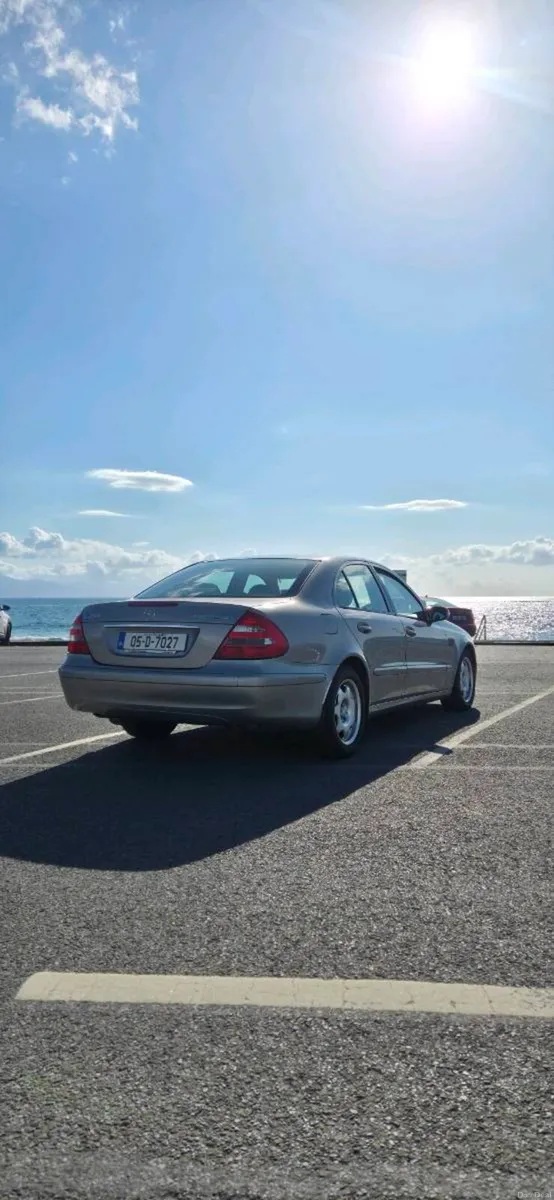 2005 Mercedes E200 - Image 5