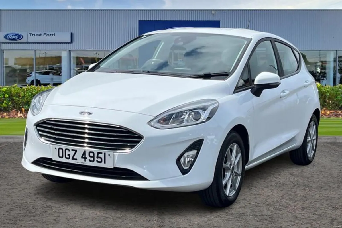 Ford Fiesta Zetec - Image 5