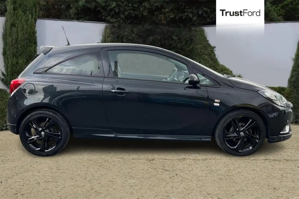 Vauxhall Corsa Limited Edition - Image 3