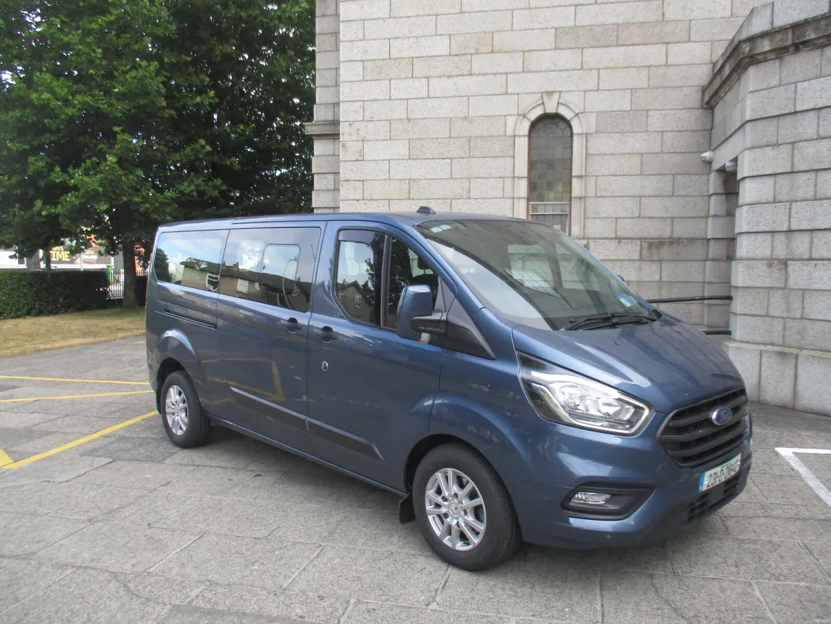 2023 FORD TRANSIT 2.0 AUTO 9 SEATER W/CHAIR ACCESS - Image 1