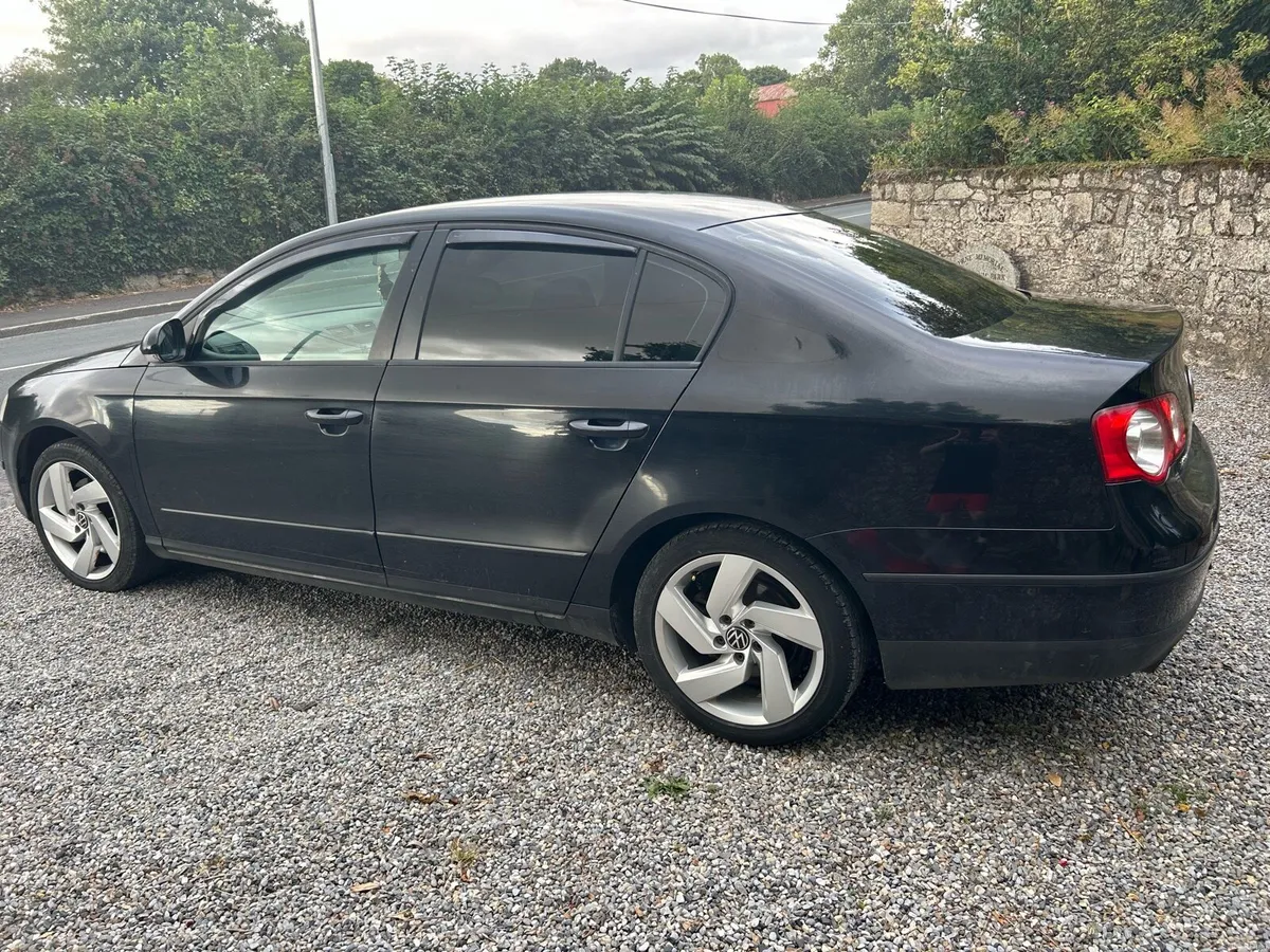 2009 vw passat 2.0 tdi - Image 4
