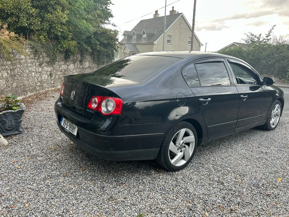 2009 vw passat 2.0 tdi - Image 3
