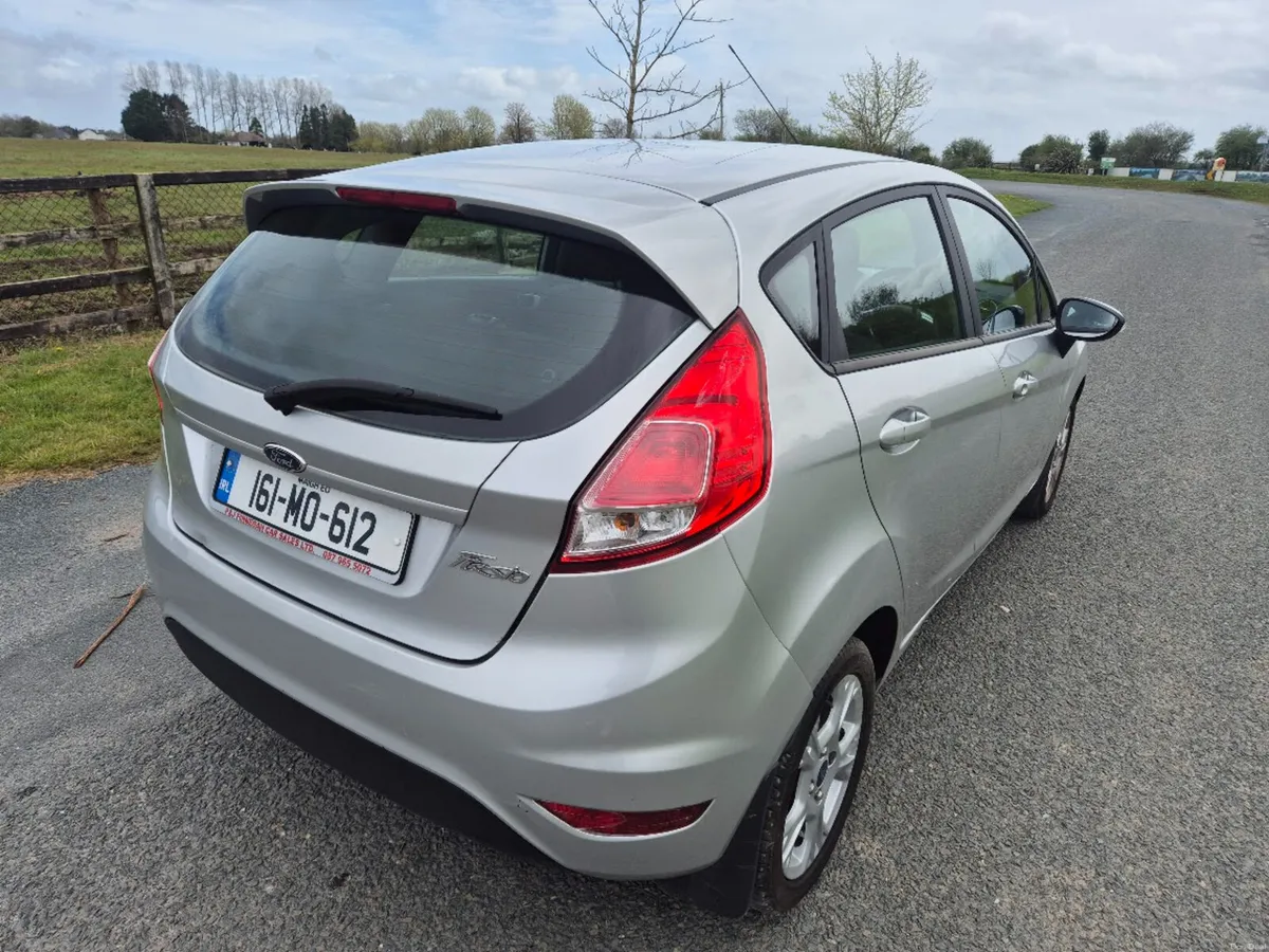 2016 (161) Ford Fiesta  ZETEC 1.25 PETROL - Image 4