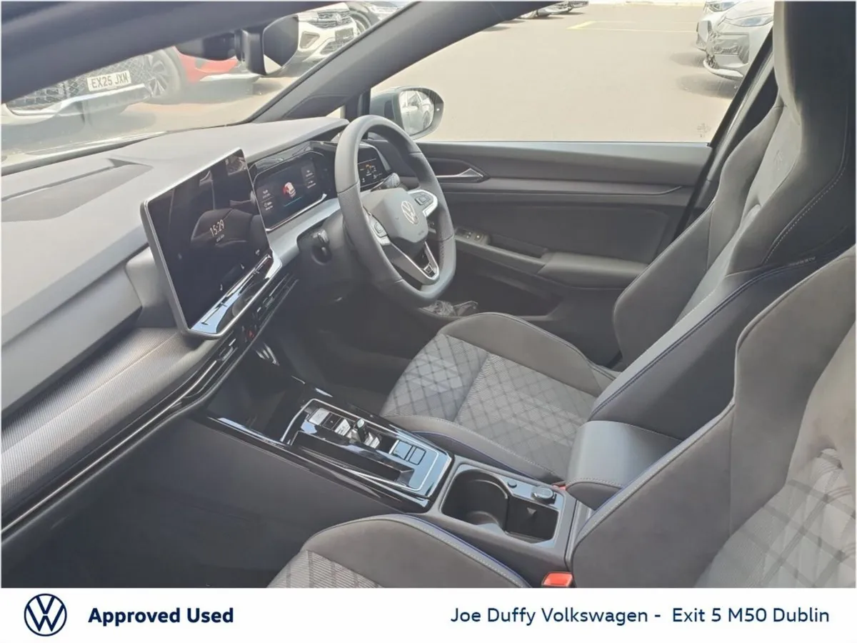 Volkswagen Golf R-LINE 1.5 TSI MHEV 116HP - Image 4