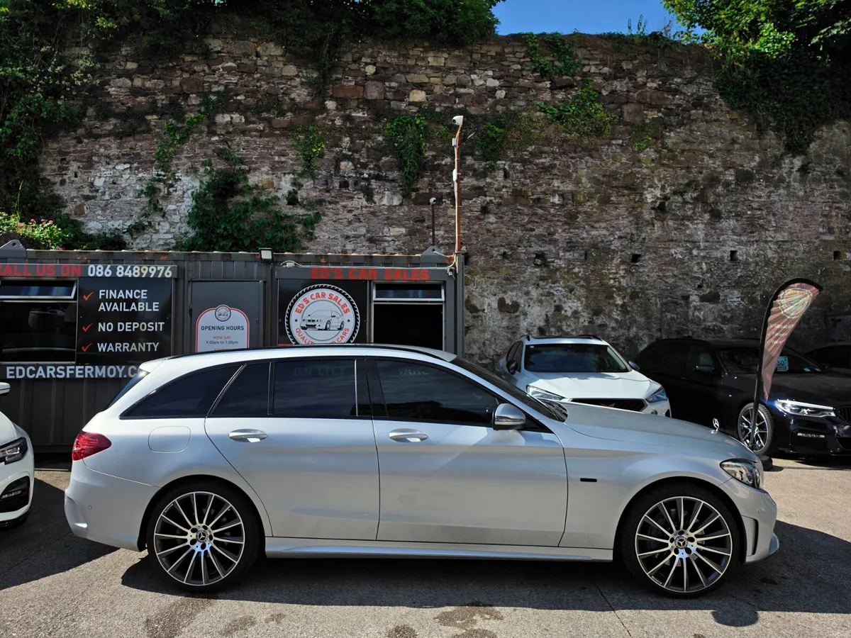 Mercedes-Benz C300 de Amg Line Estate Auto 2019 - Image 4