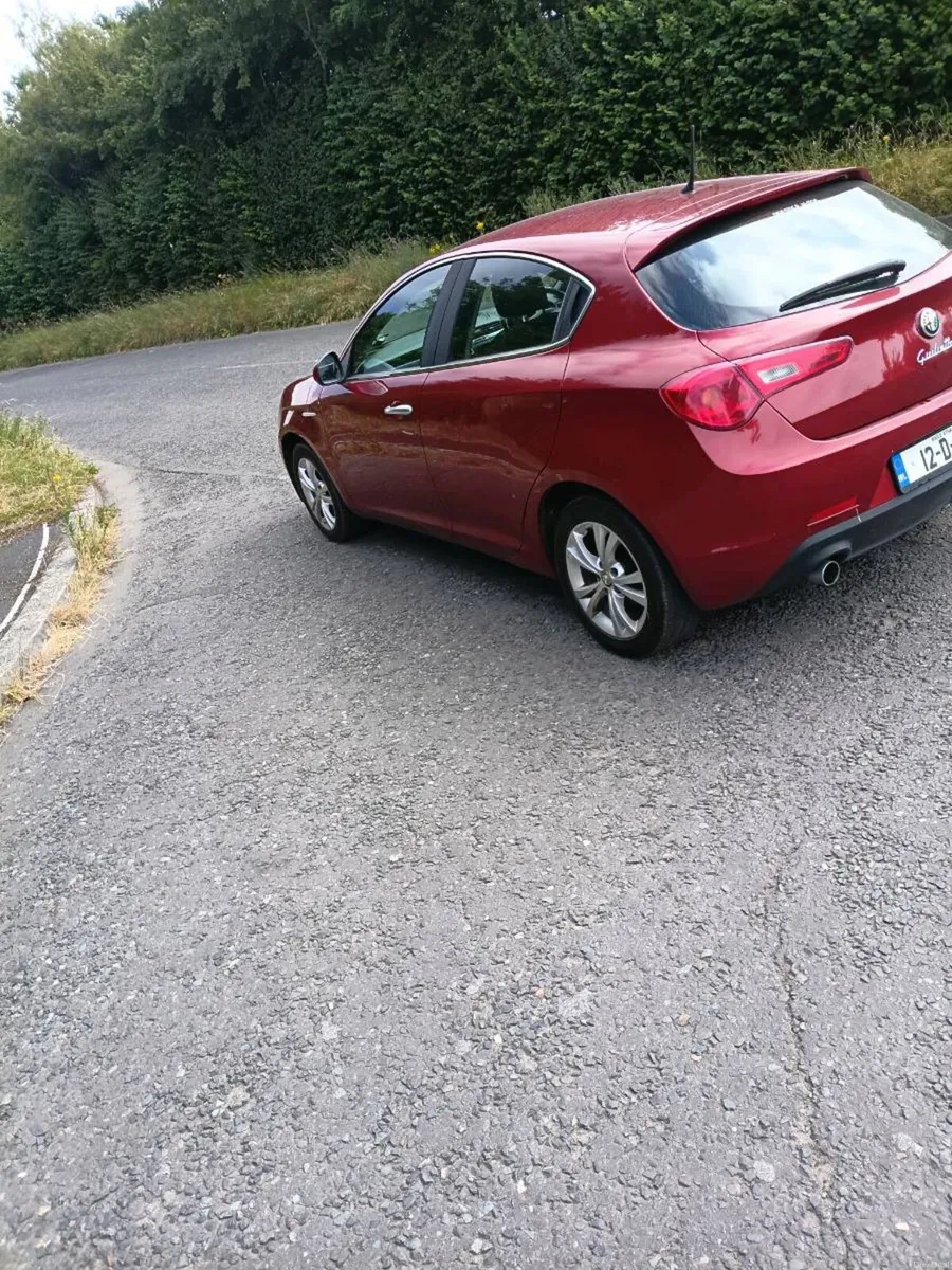 Alfa Romeo Giulietta 2012 nct 7.27 - Image 3