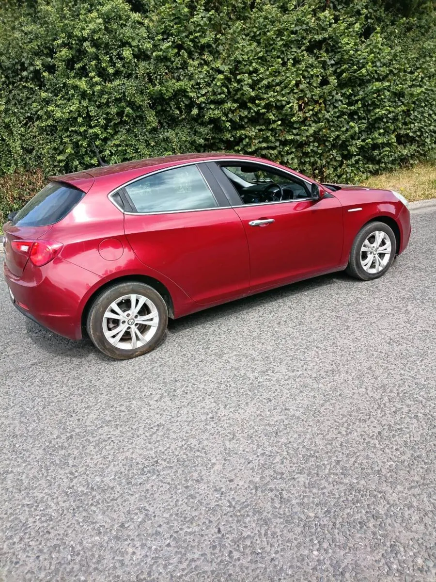 Alfa Romeo Giulietta 2012 nct 7.27 - Image 1
