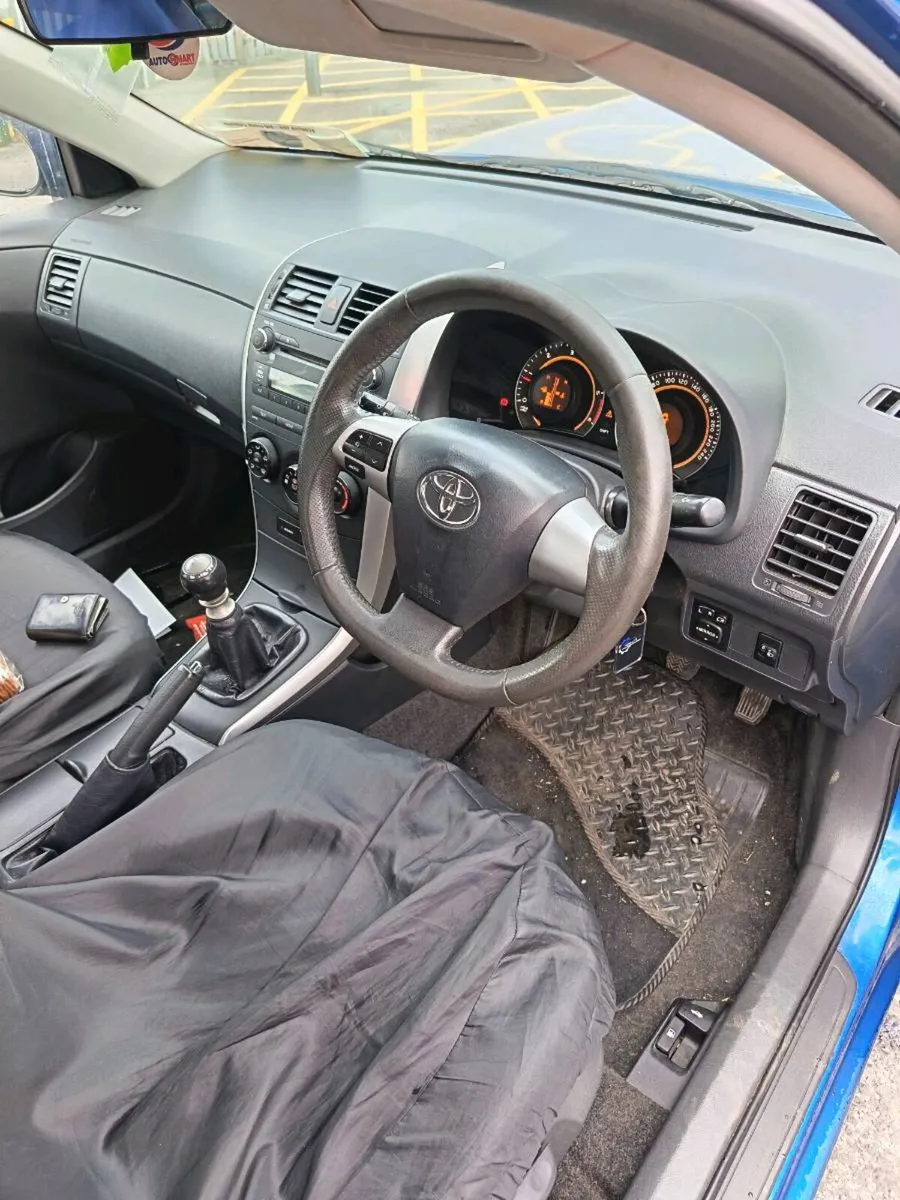 Toyota Corolla for sale - Image 4