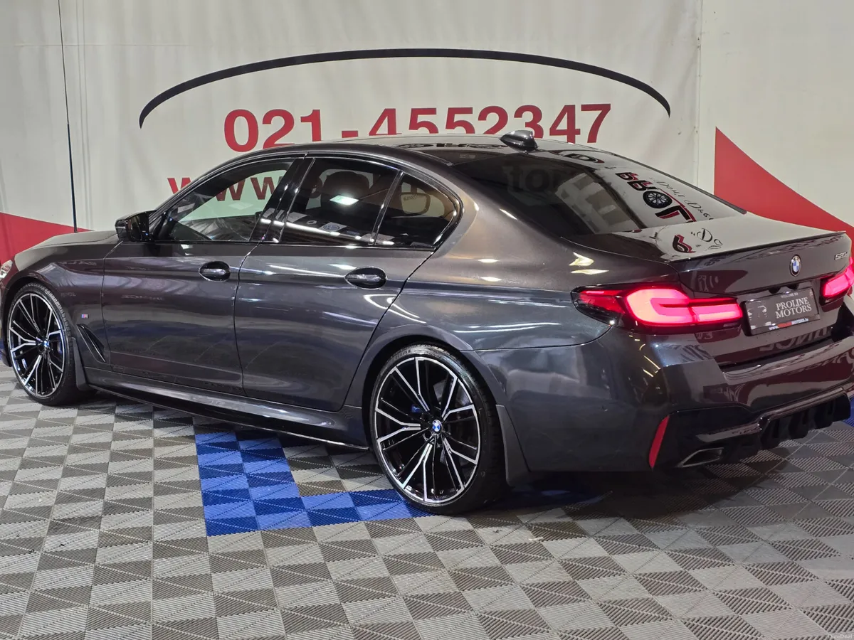 212 BMW 520D M-SPORT PRO PACK LCI - Image 6