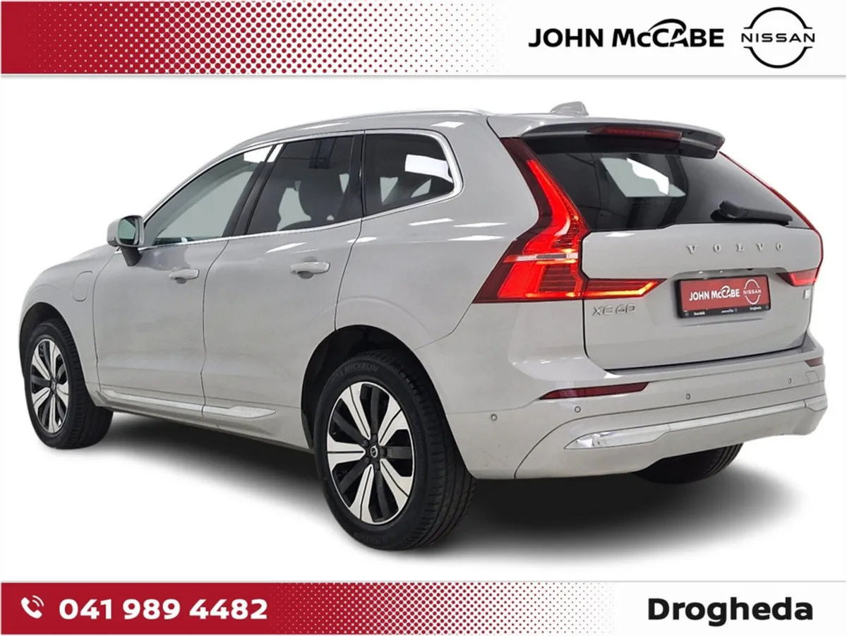 Volvo XC60 T6 PHEV PLUS BRIGHT AWD AUTO *PAN ROOF* - Image 5