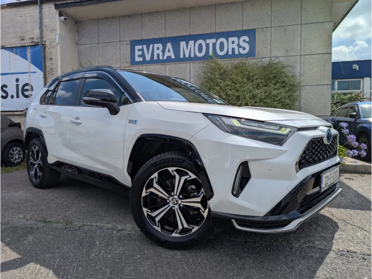 Toyota RAV4 G HYBRID 4WD AUTOMATIC 2.5 PETROL //MA - Image 3