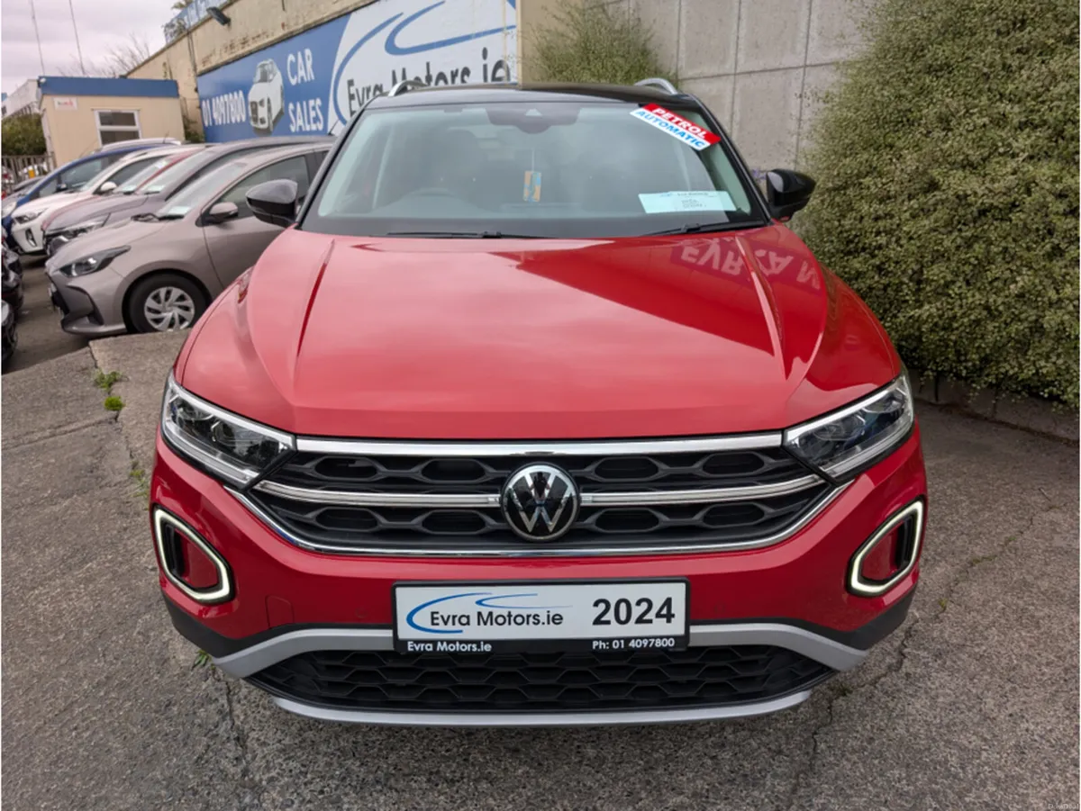 Volkswagen T-Roc STYLE AUTOMATIC 1.5 PETROL //LOW - Image 2