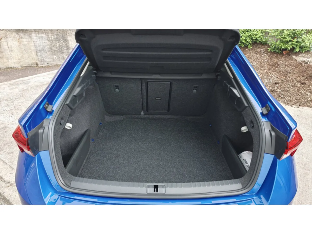 Skoda Octavia STYLE 2.0tdi 115HP DSG 5DR AUTOMATIC - Image 5