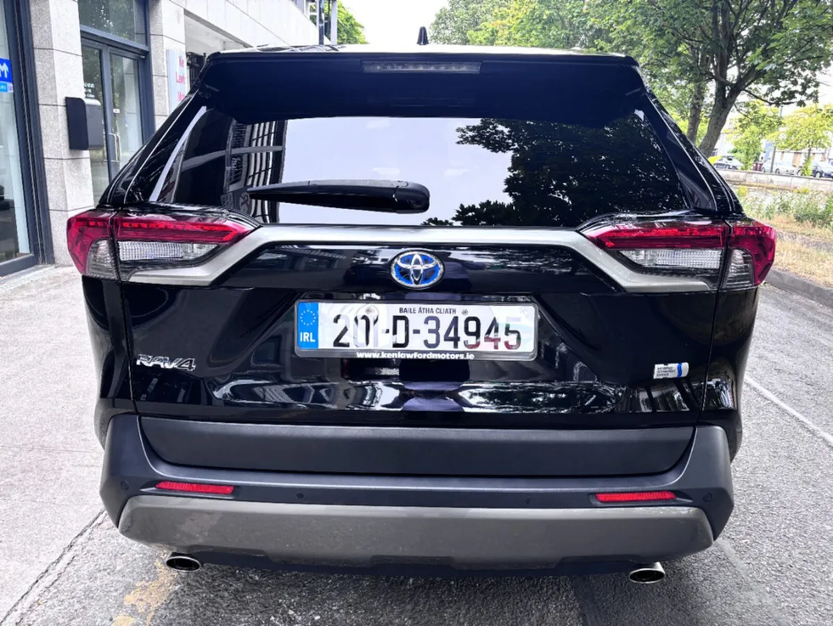 Toyota RAV4 2.5 Hybrid 4WD G Spec - Image 4
