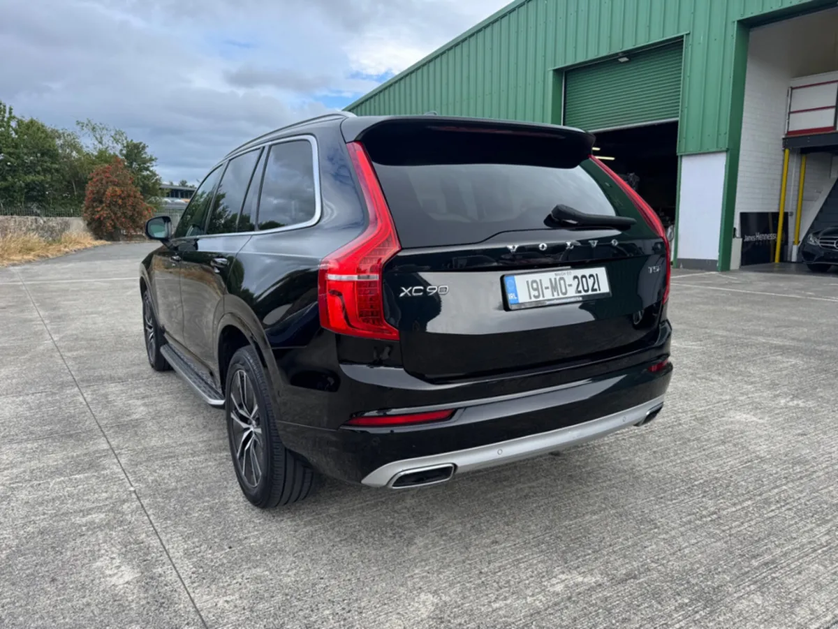 Volvo XC90 2.0 T5 MOMENTUM 5DR AUTO - Image 3