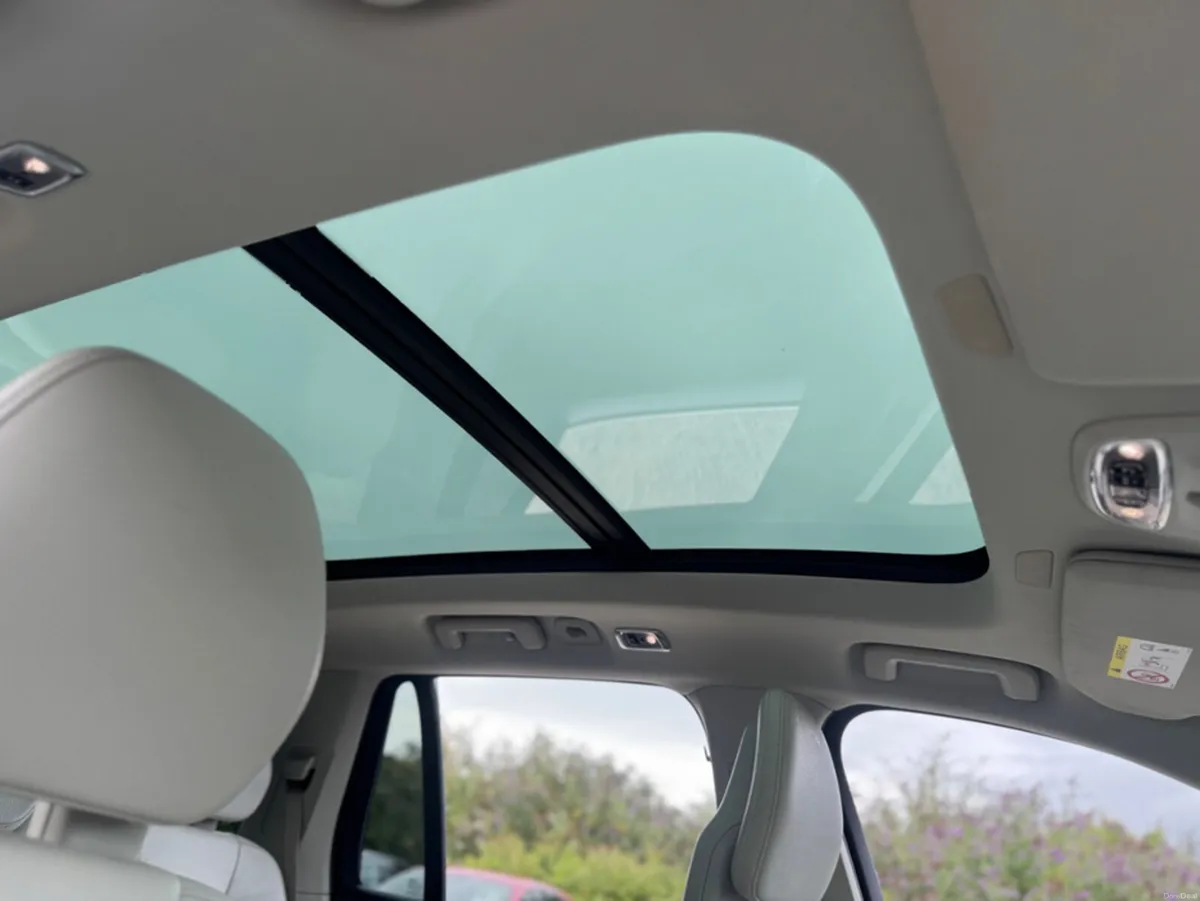 Volvo XC90 2.0 T5 MOMENTUM 5DR AUTO - Image 5