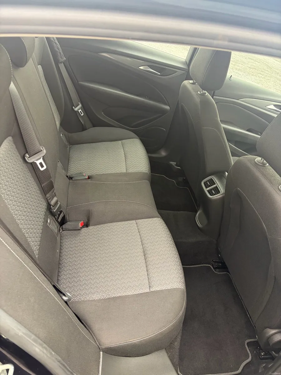 OPEL INSIGNIA - Image 5