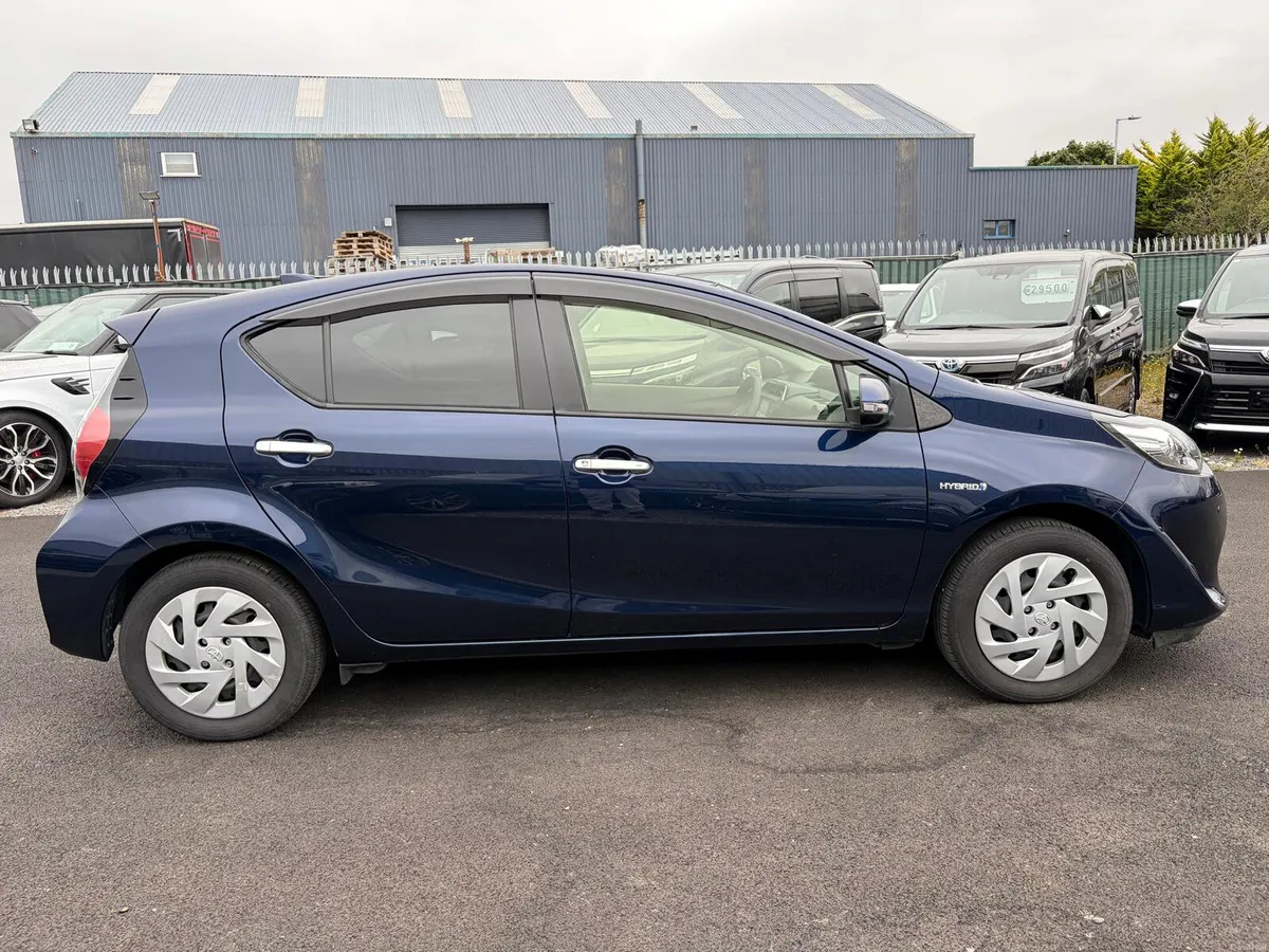 2017 Toyota Aqua Hybrid 1.5 Automatic – NEW NCT - Image 5