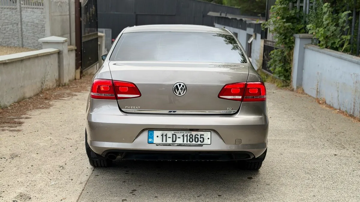 Volkswagen Passat B7. 2600€ - Image 5