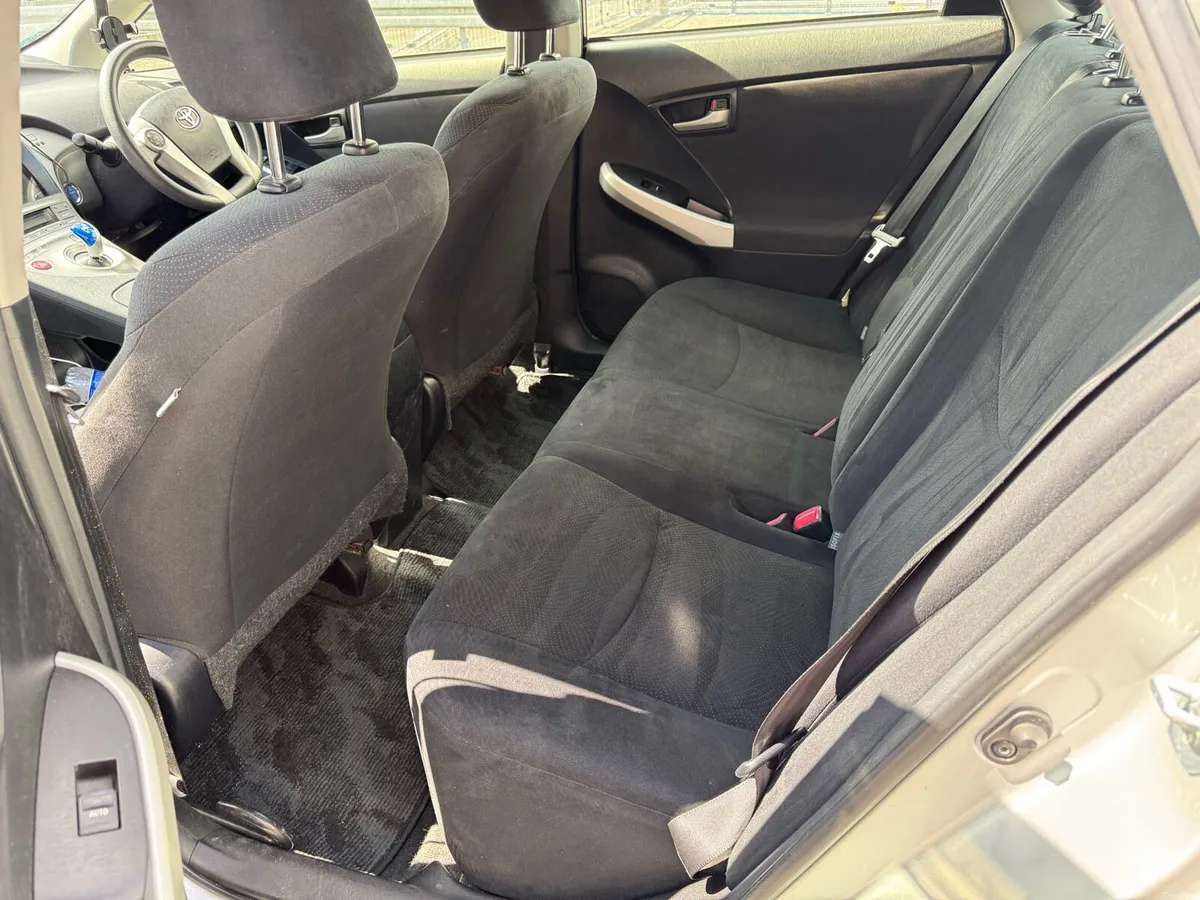 Toyota Prius 116.000 km Economical and reliable - Image 4