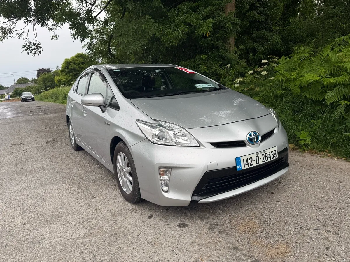 Toyota Prius 116.000 km Economical and reliable - Image 5