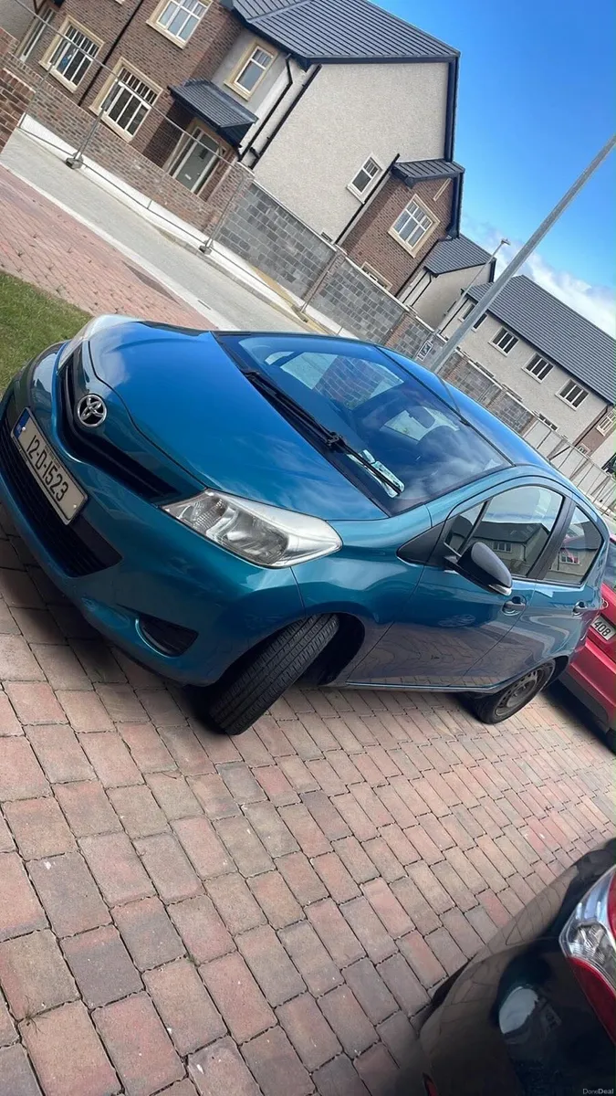 Toyota Yaris terra - Image 1