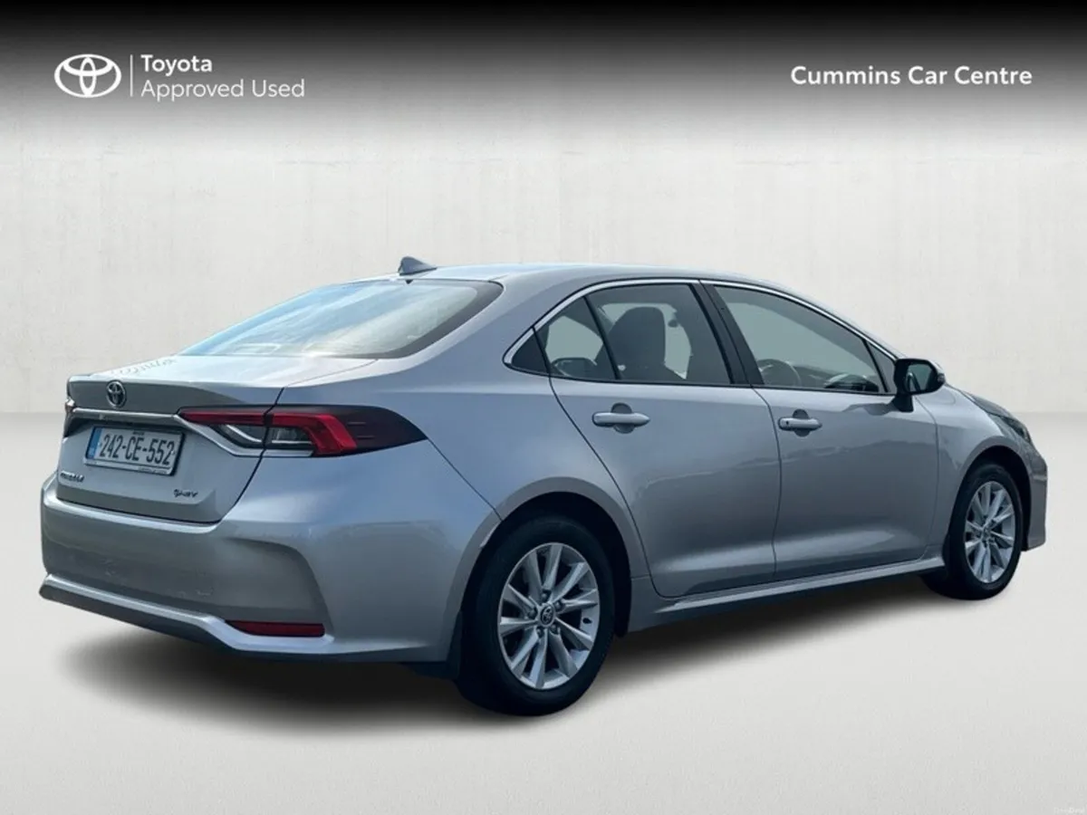 Toyota Corolla SALOON LUNA - Image 2