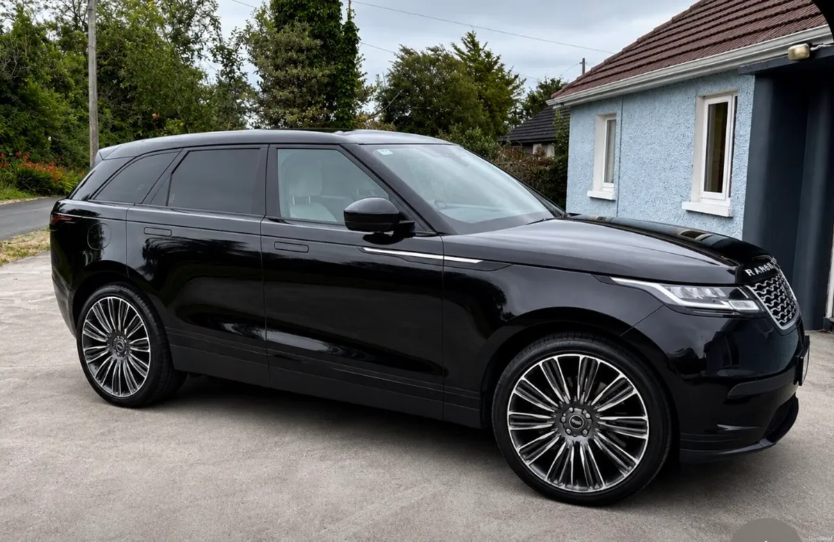 Land Rover Rover Velar 2.0 - Image 2
