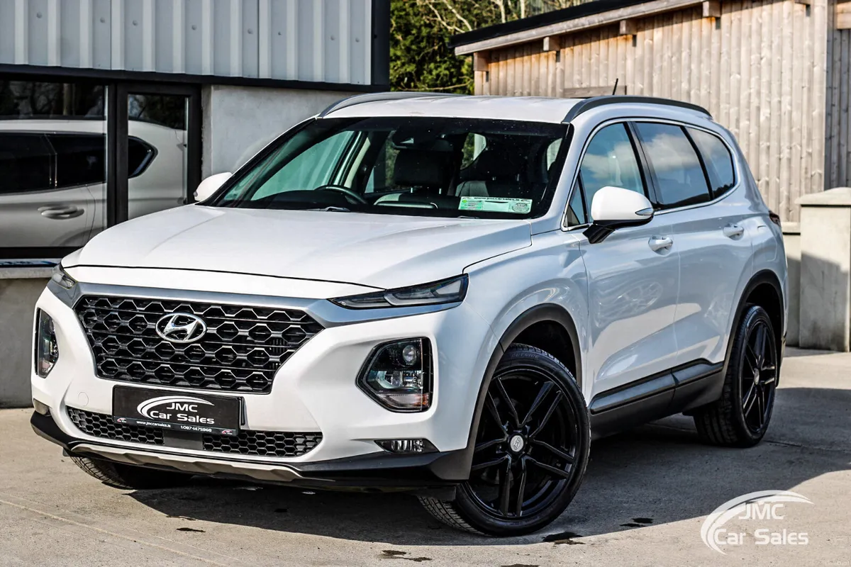 STUNNING HYUNDAI SANTA FE COMFORT PLUS - Image 1