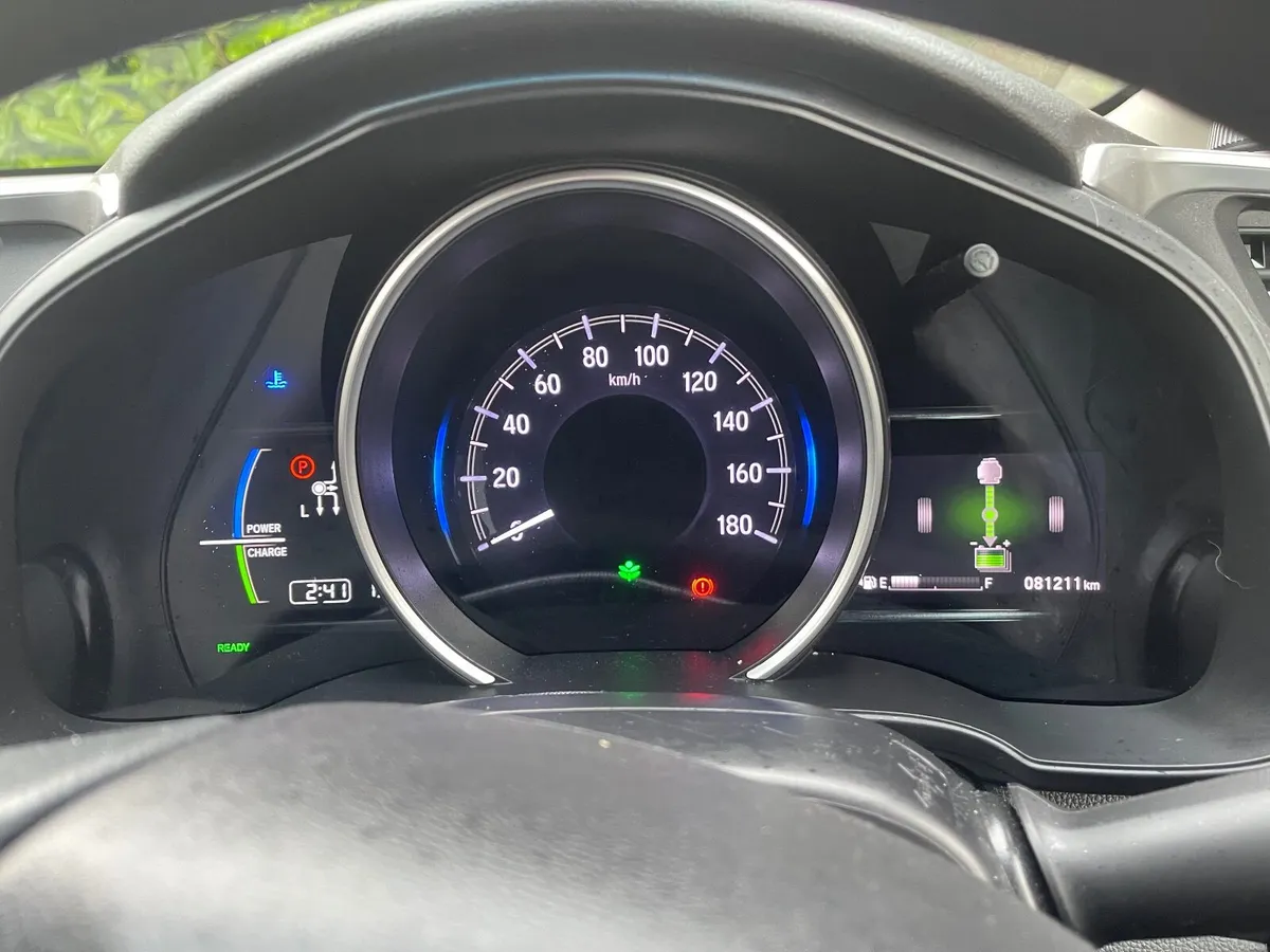 Honda Fit 2018 - Image 6