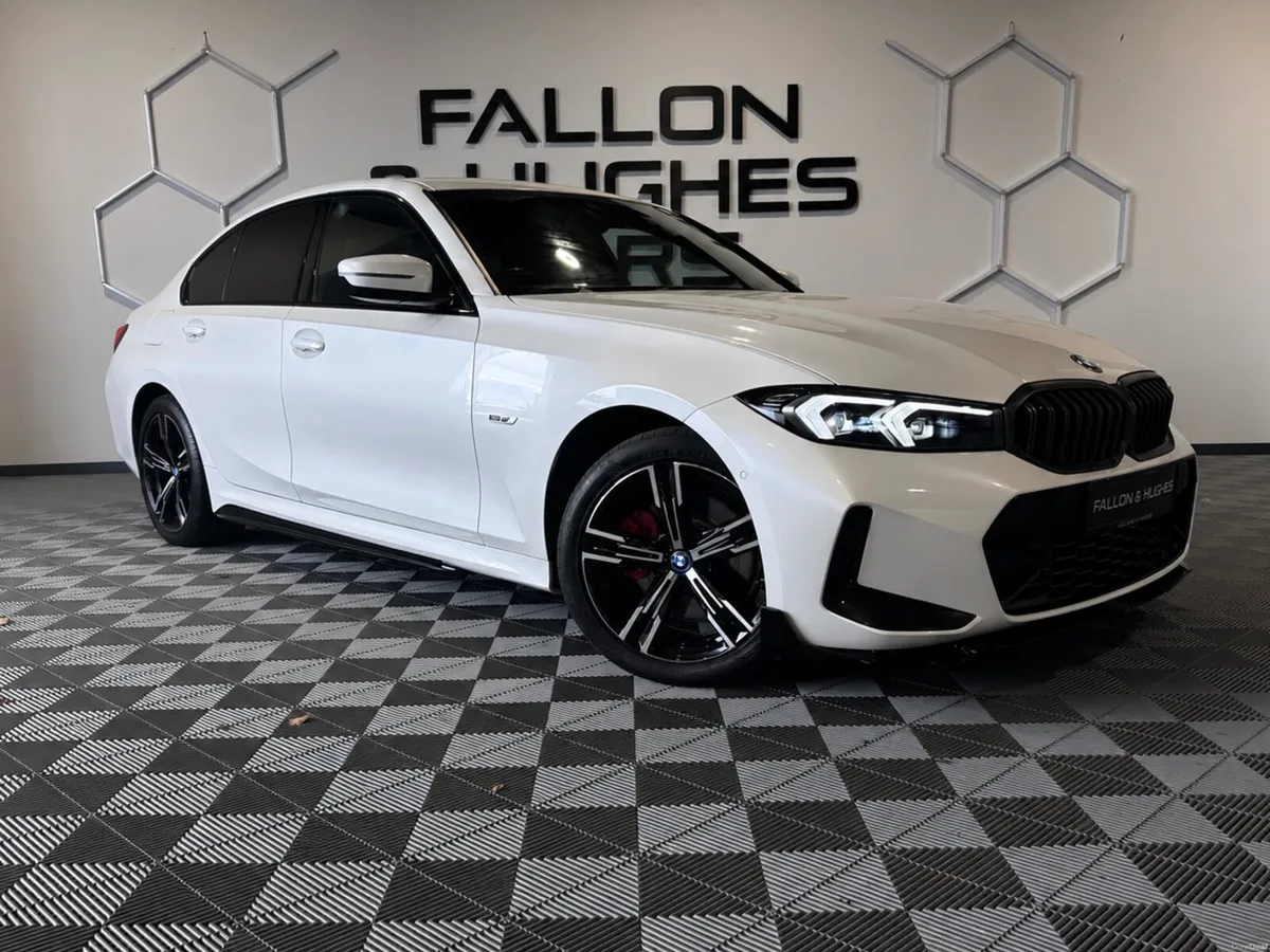 2023 BMW 330e M SPORT, M SPORT BODYKIT - Image 1