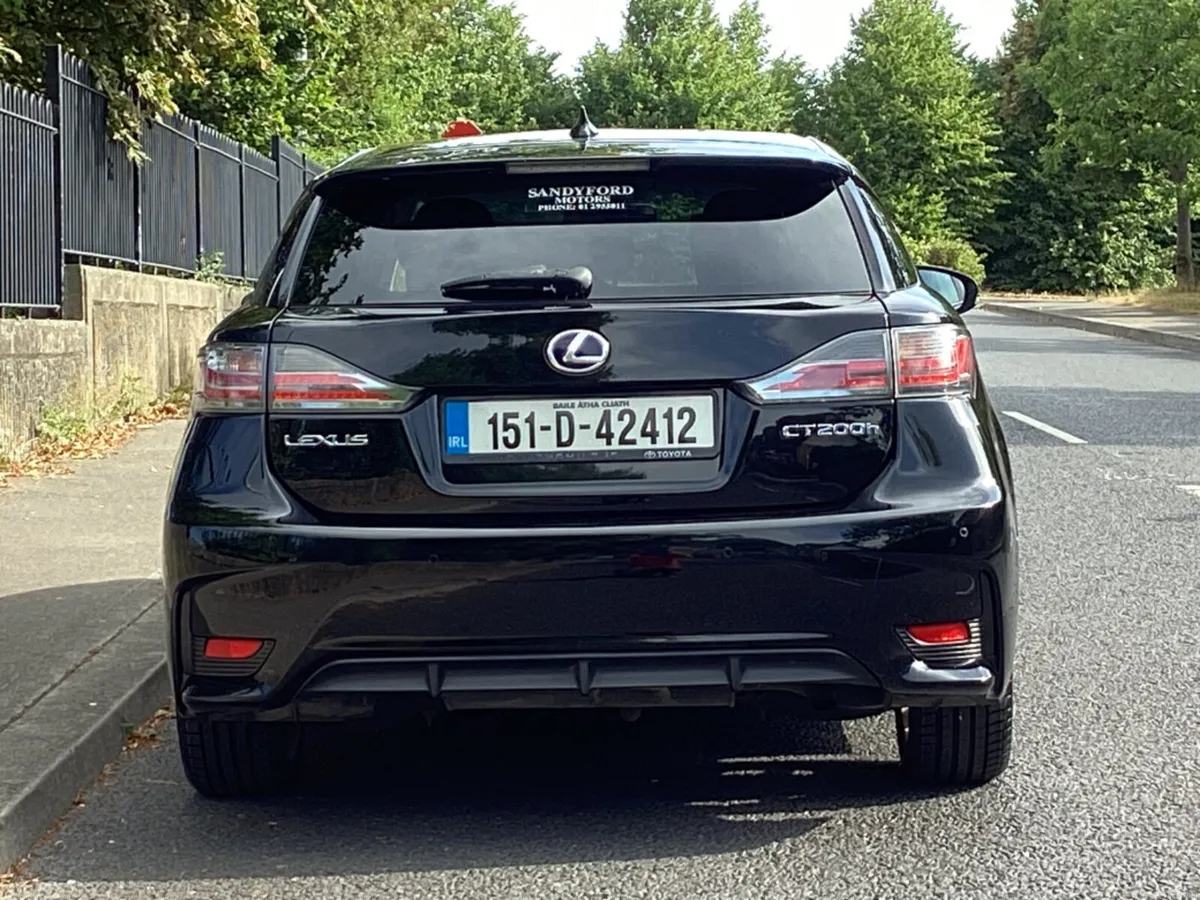 Lexus CT 200H Advance 5DR Auto - Image 5
