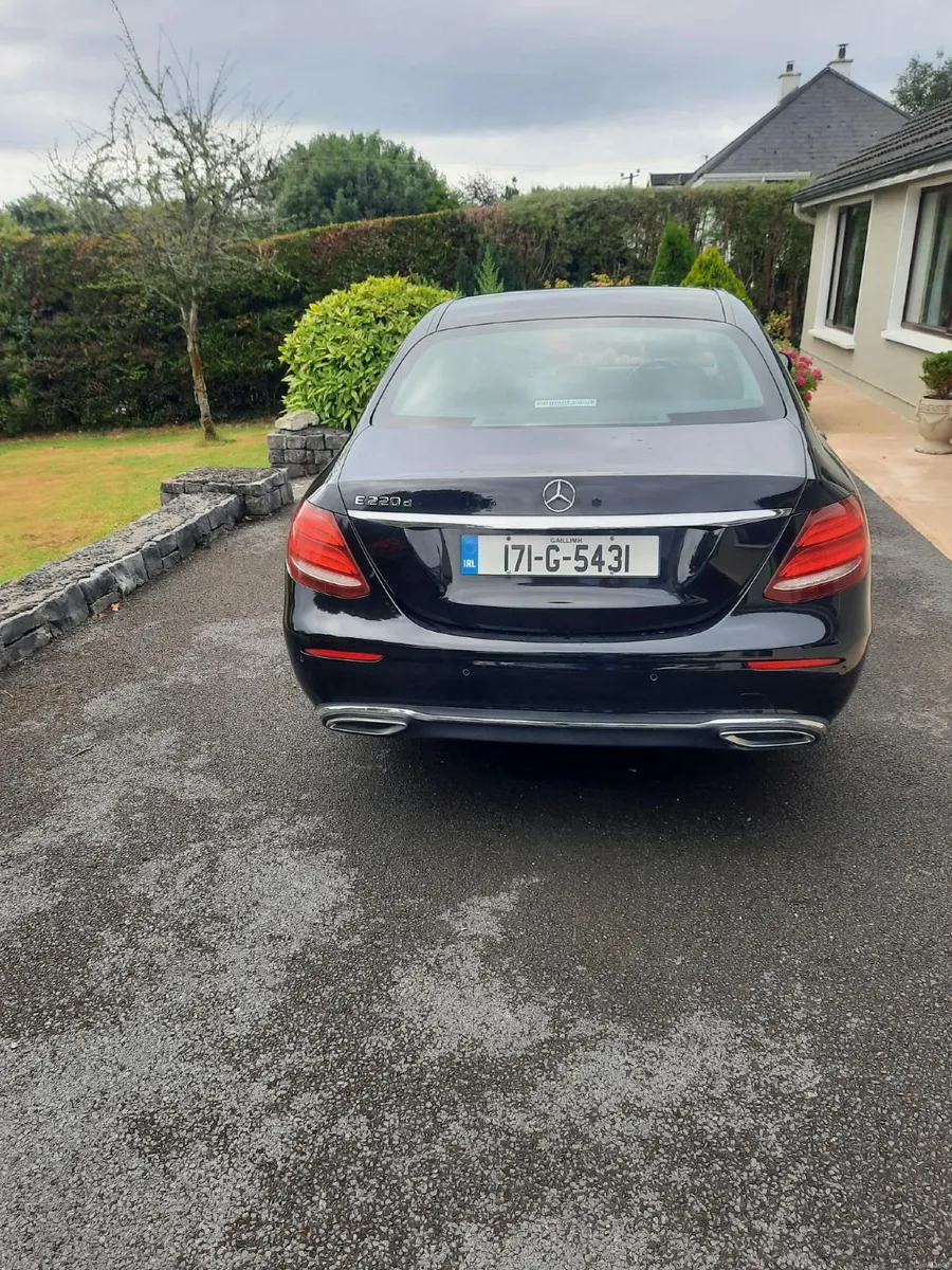 Mercedes-Benz E-Class 2017 - Image 2