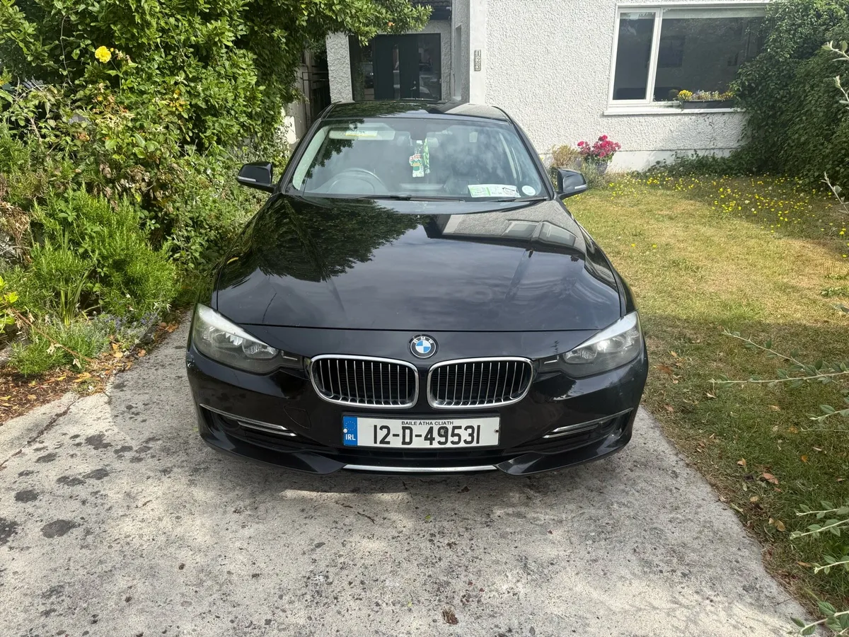 BMW 320D LX - Image 1