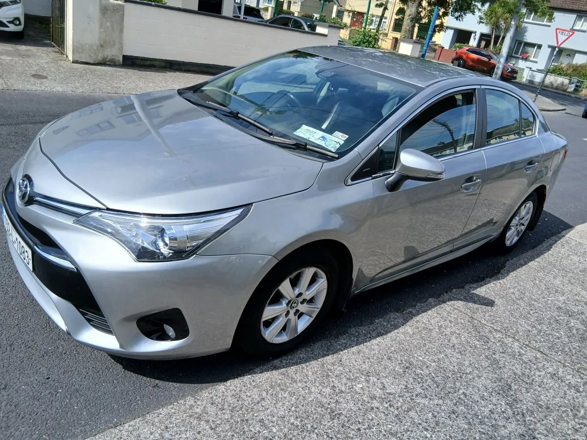 Toyota Avensis 2015 - Image 4