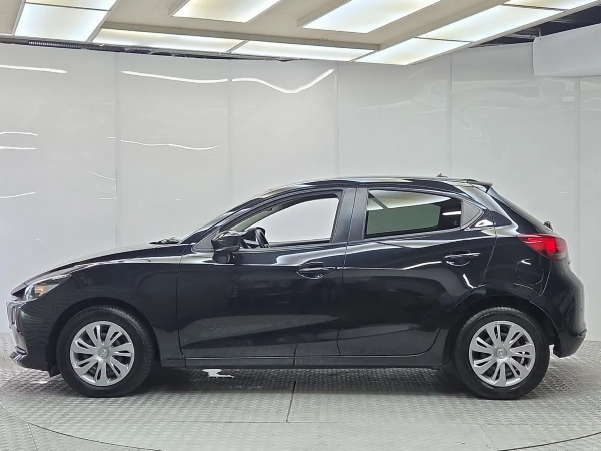 Mazda Mazda2 15S Skyactive Model Auto - Image 5