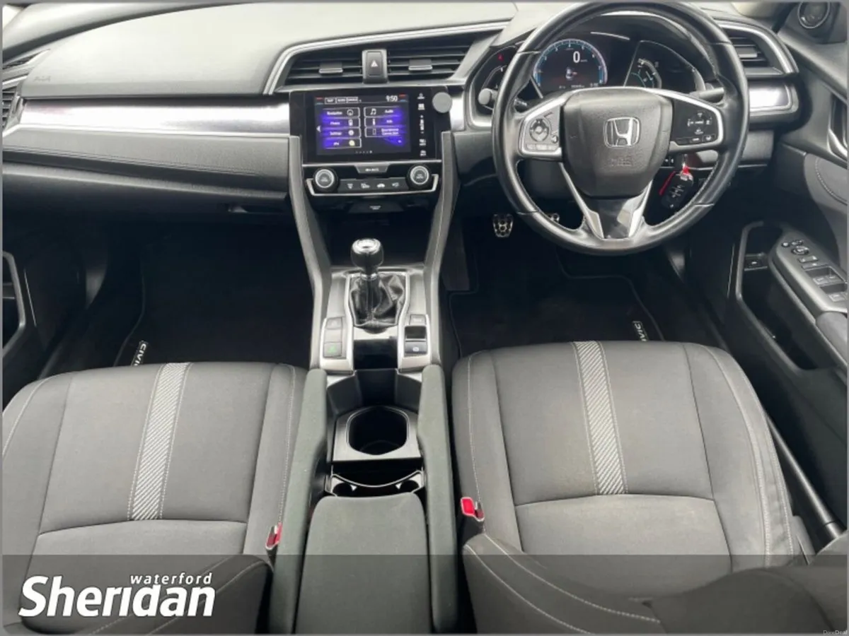 Honda Civic 1.0 VTEC Turbo Smart Plus - Image 5