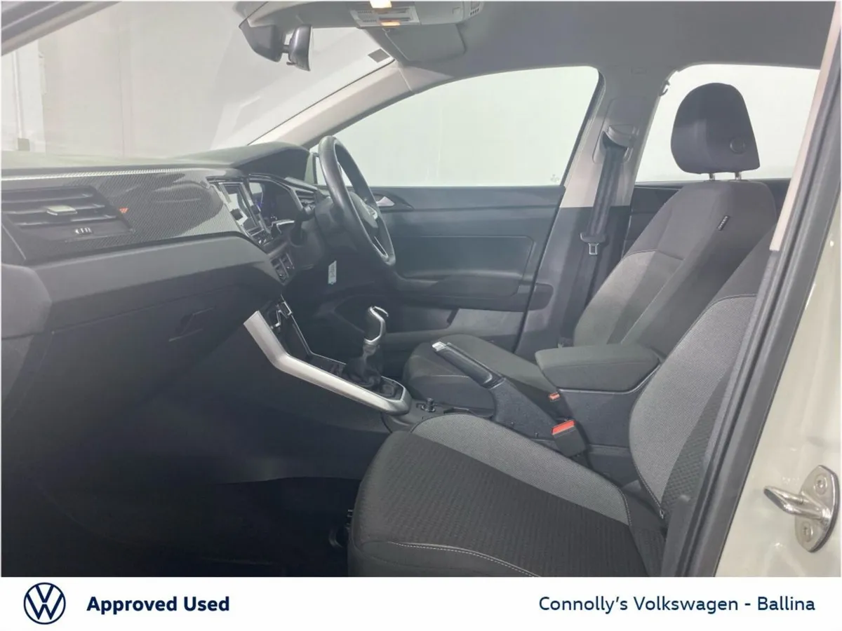 Volkswagen Polo LIFE | 1.0 Engine | VW Approved Us - Image 4